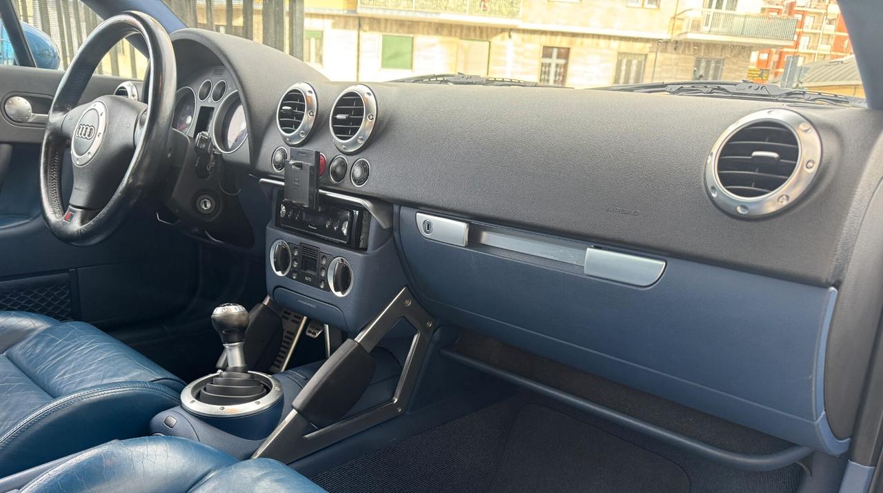 Audi TT Coupé 1.8 T 20V 179 CV PRESERIE