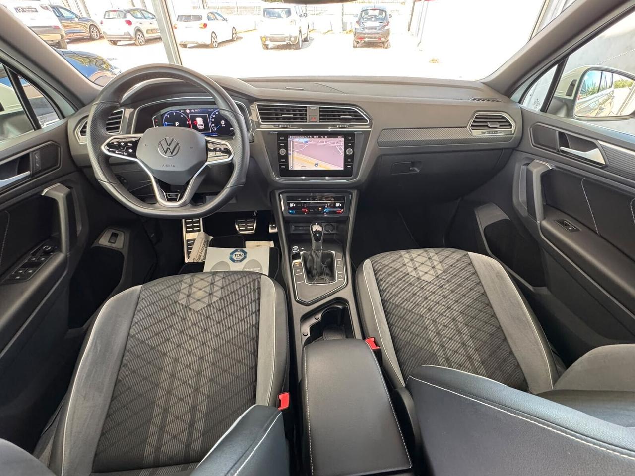 Volkswagen Tiguan 2.0 TDI 150 CV SCR DSG R-Line