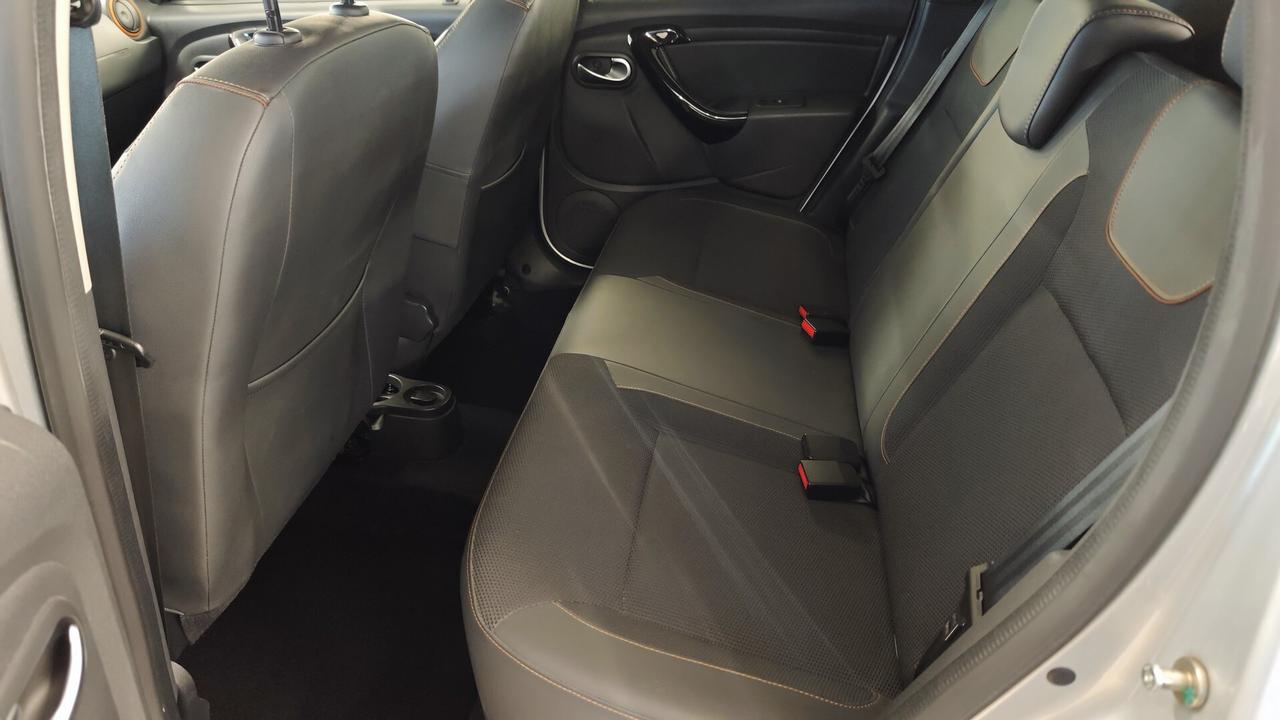 Dacia Duster 1.5 BluedCi 4x4 Brave