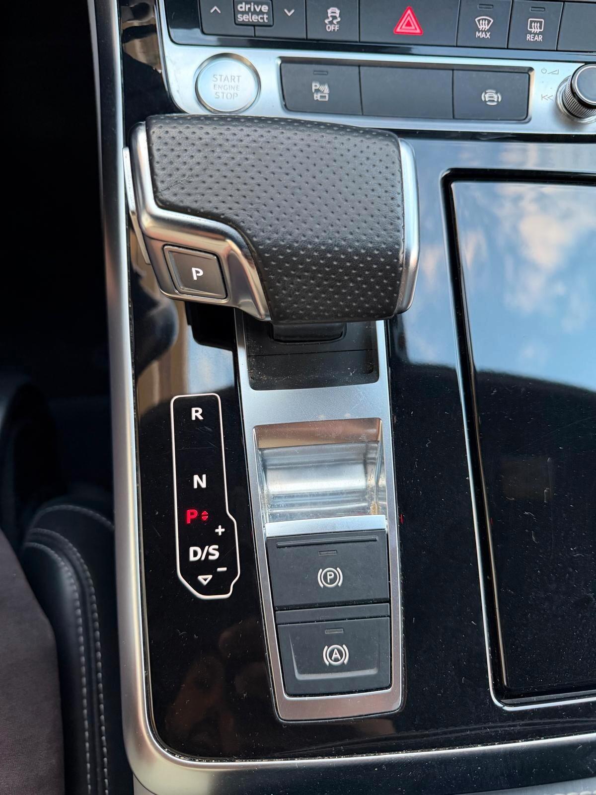 Audi Q8 50 TDI 286 CV quattro tiptronic Sport