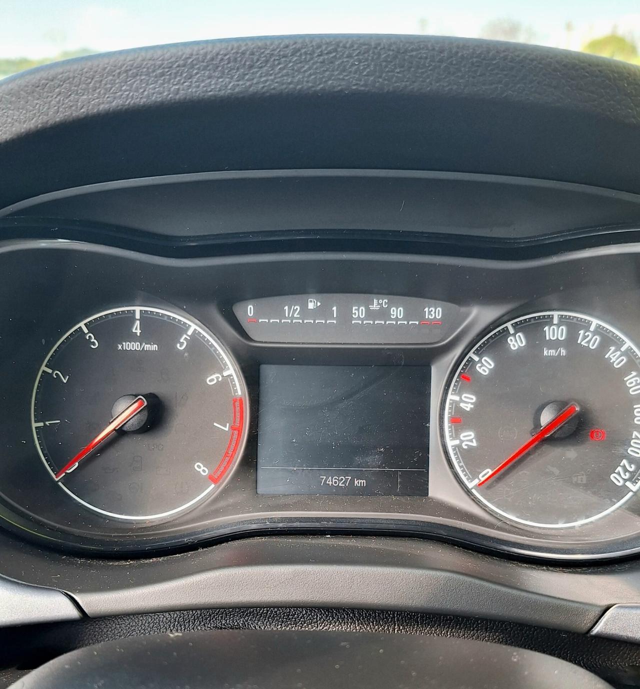 Opel Corsa 1.2 - 5 porte - OK NEOPATENTATI