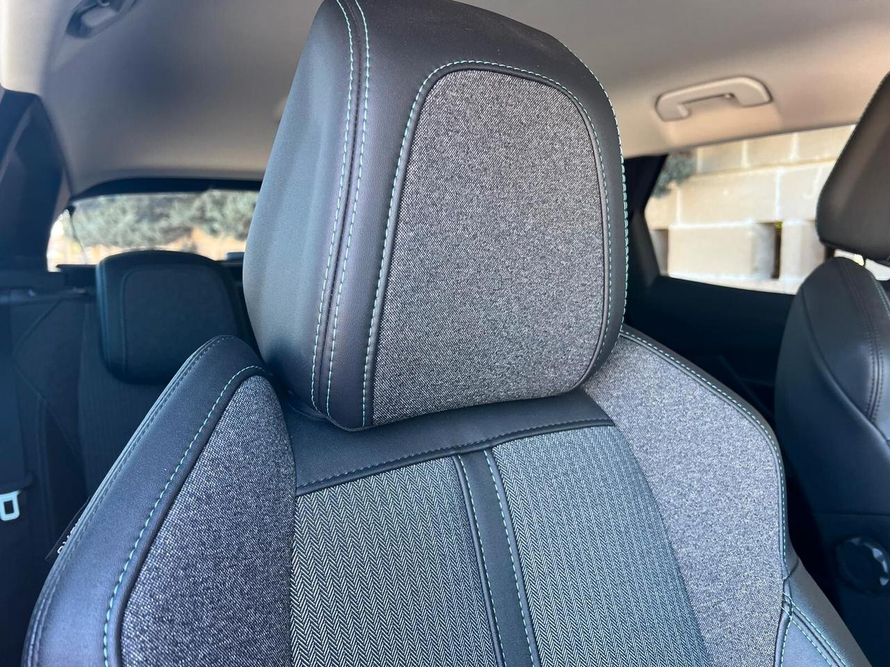 Peugeot 3008 1.5 HDi 130 EAT8 Allure Pack