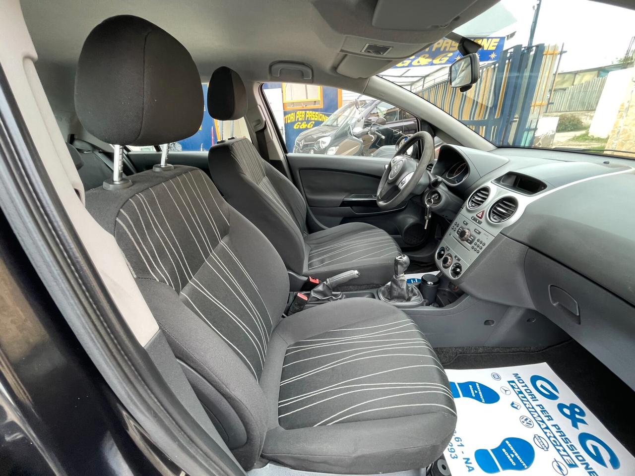 Opel Corsa 1.2 5 porte Enjoy