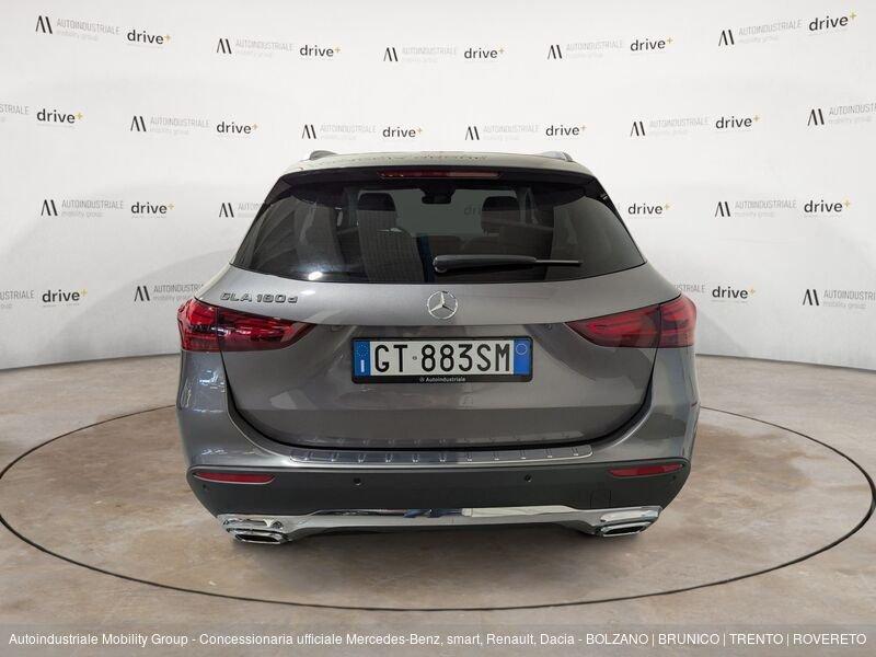 Mercedes-Benz GLA 180 D SPORT AUTOMATIC ''NEOPATENTATI''