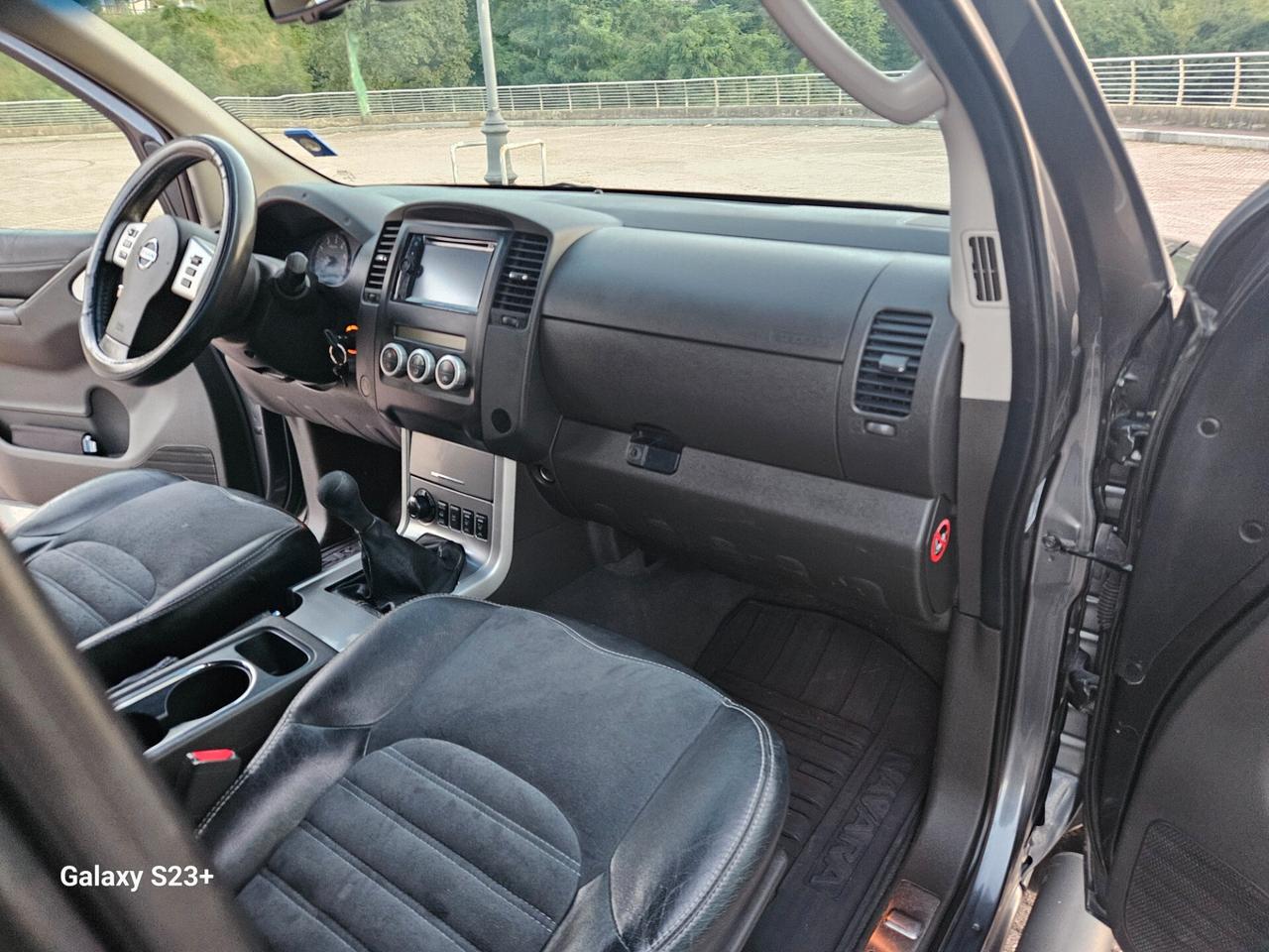 Nissan Navara 2.5 dCi 190CV 4 porte Double Cab Sport