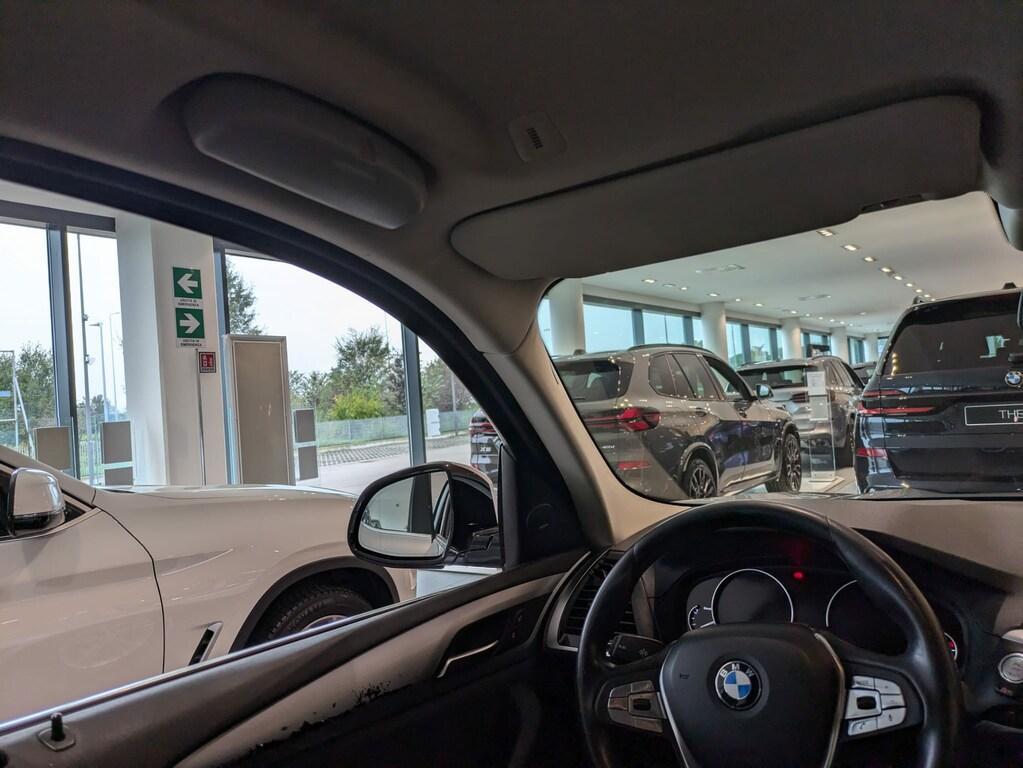 BMW X3 20 d Business Advantage xDrive Steptronic