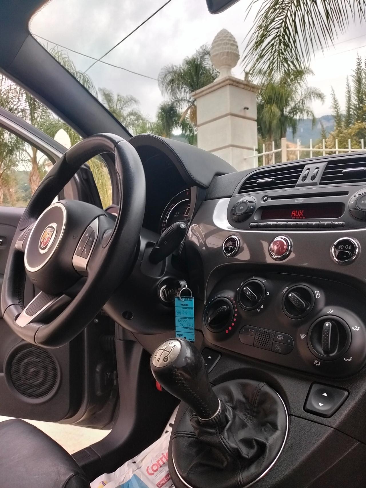Abarth 595 1.4 Turbo T-Jet 140 CV
