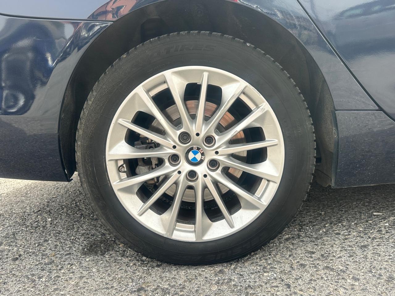 Bmw Serie 2 Gran Tourer 220d Luxury aut.