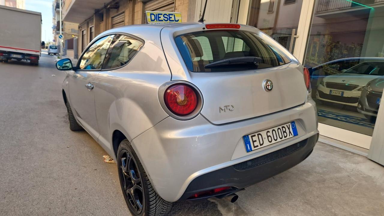 Alfa Romeo MiTo 1.3 JTDm-2 95 CV S&S Distinctive Premium Pack
