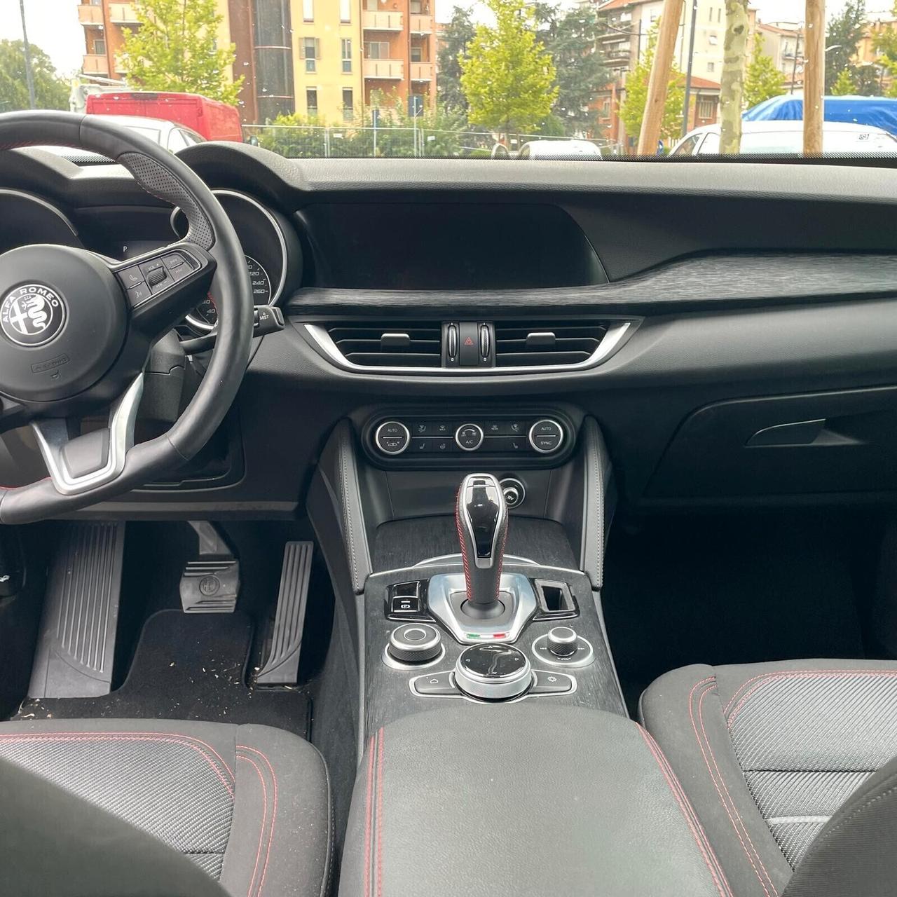 Alfa Romeo Stelvio 2.0 Turbo 200 CV AT8 Q4 Sprint AUTOMATICA