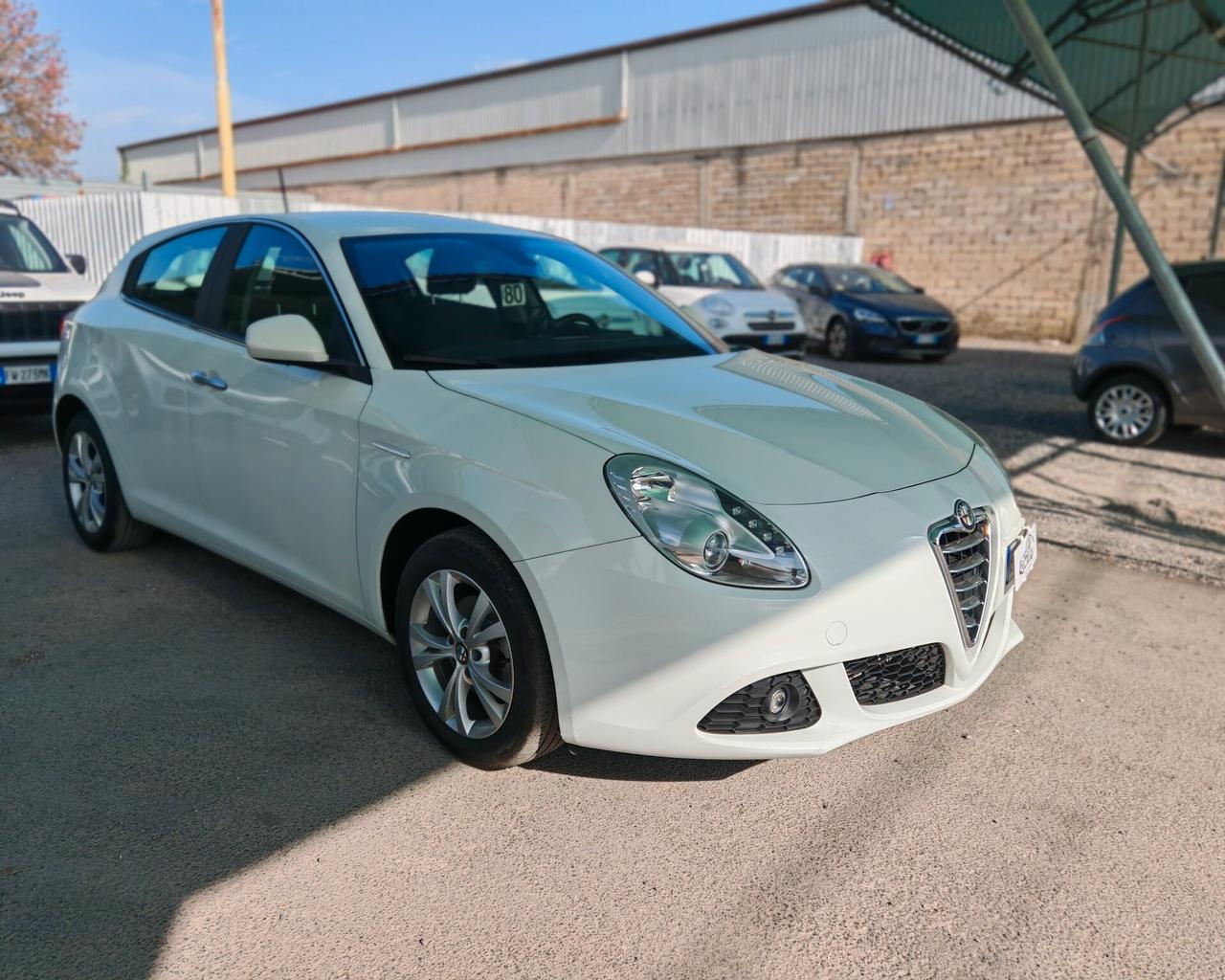 Alfa Romeo Giulietta 1.6 JTDm-2 105 CV Distinctive