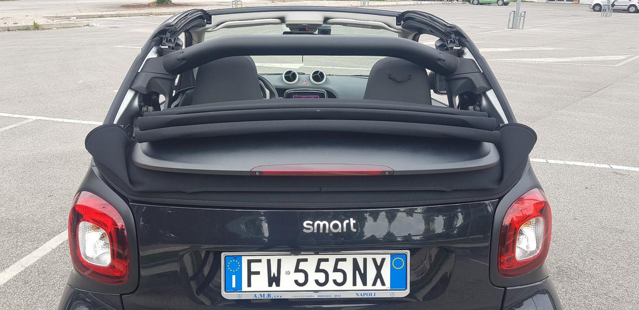 SMART FOR TWO 70 - 1.0 CABRIO 04/2019