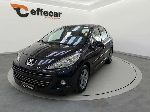 Peugeot 207 1.4 8V 75CV 5p. Special Edition
