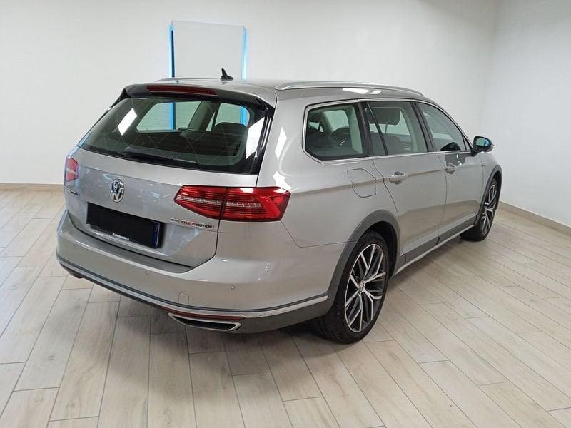 Volkswagen Passat 8ª serie Business Alltrack 2.0 TDI 190 CV 4MOTION DSG Exec.BMT