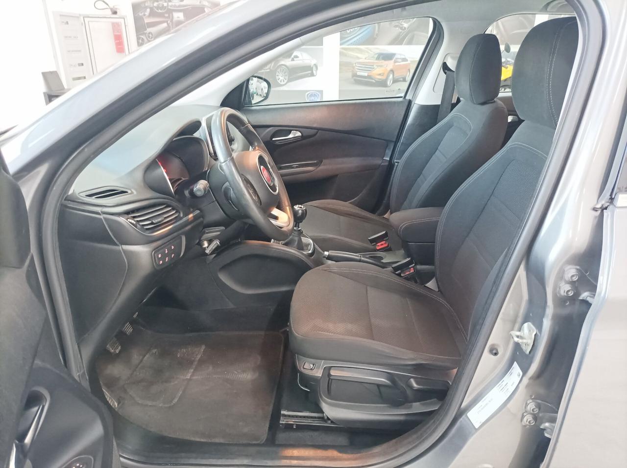 Fiat Tipo 1.6 Mjt CV120 S&S SW Easy Business 06/2017