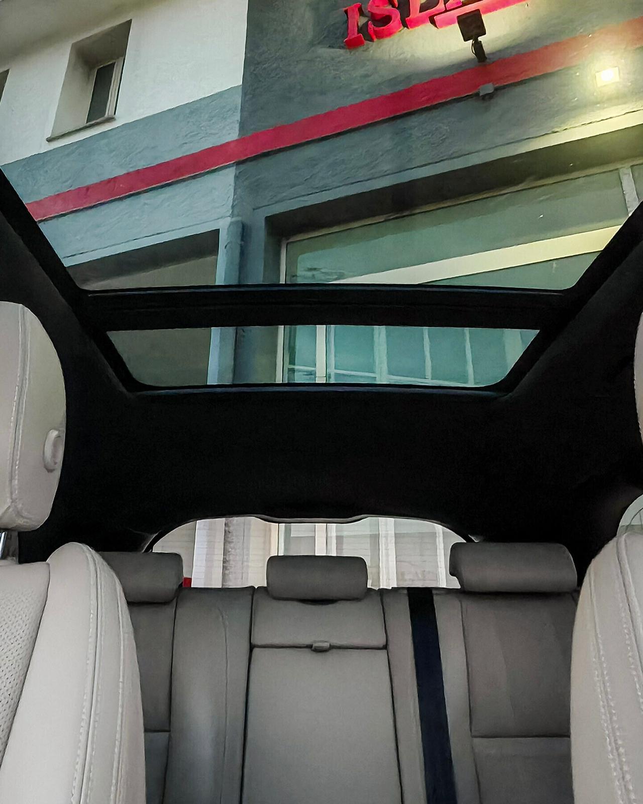 Land Rover Range Rover Velar 2.0D I4 240 CV R-Dynamic SE
