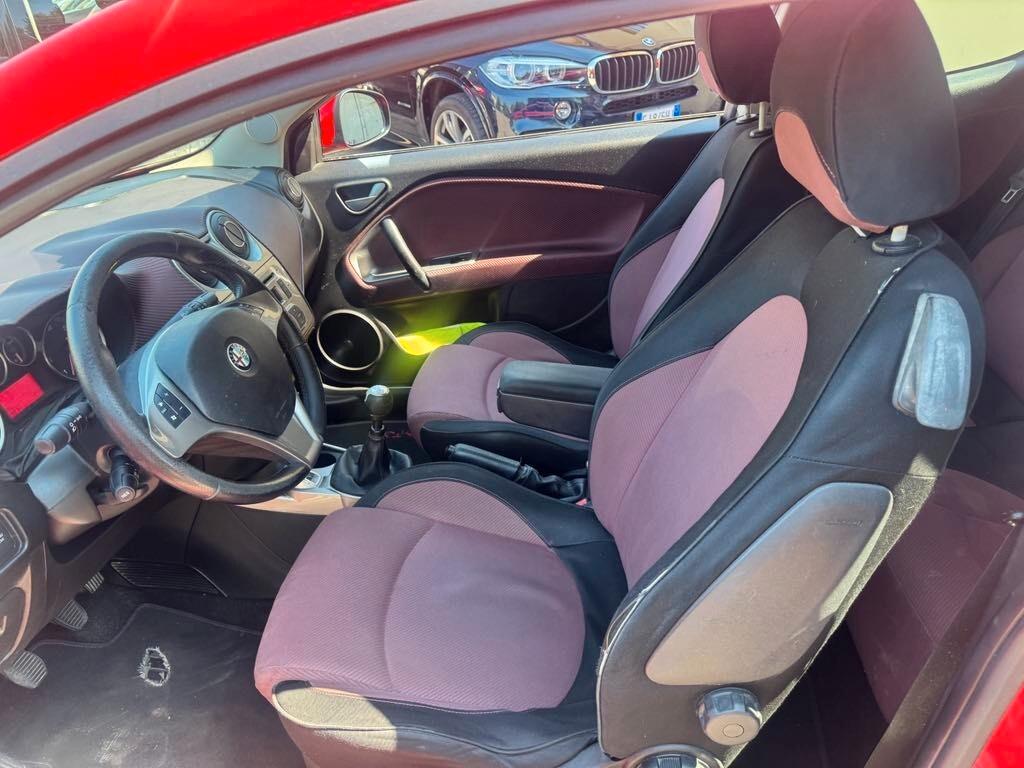 Alfa Romeo MiTo 1.6 DIESEL 2008 NEOPATENTATI