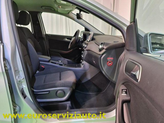 MERCEDES-BENZ B 180 d Automatic Sport