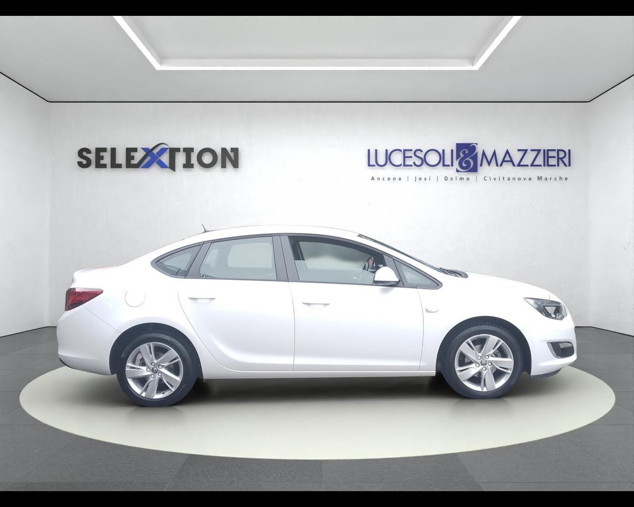 OPEL Astra 4ª serie - Astra 1.4 Turbo 140CV 4 porte Elective Fleet