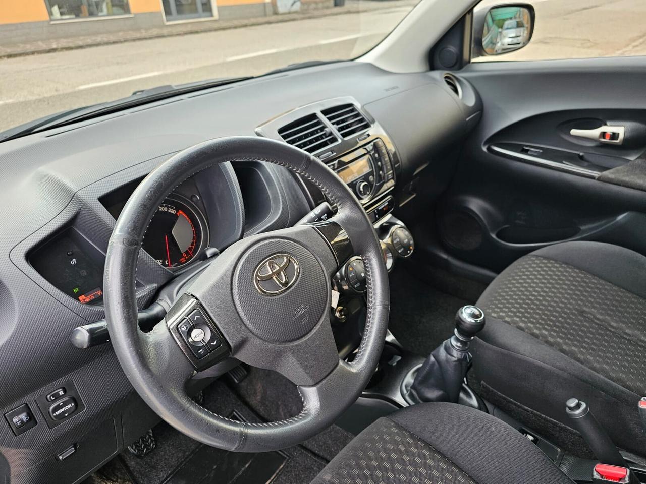 Toyota Urban Cruiser 1.3 99cv Luxury*Unipro*Euro5*