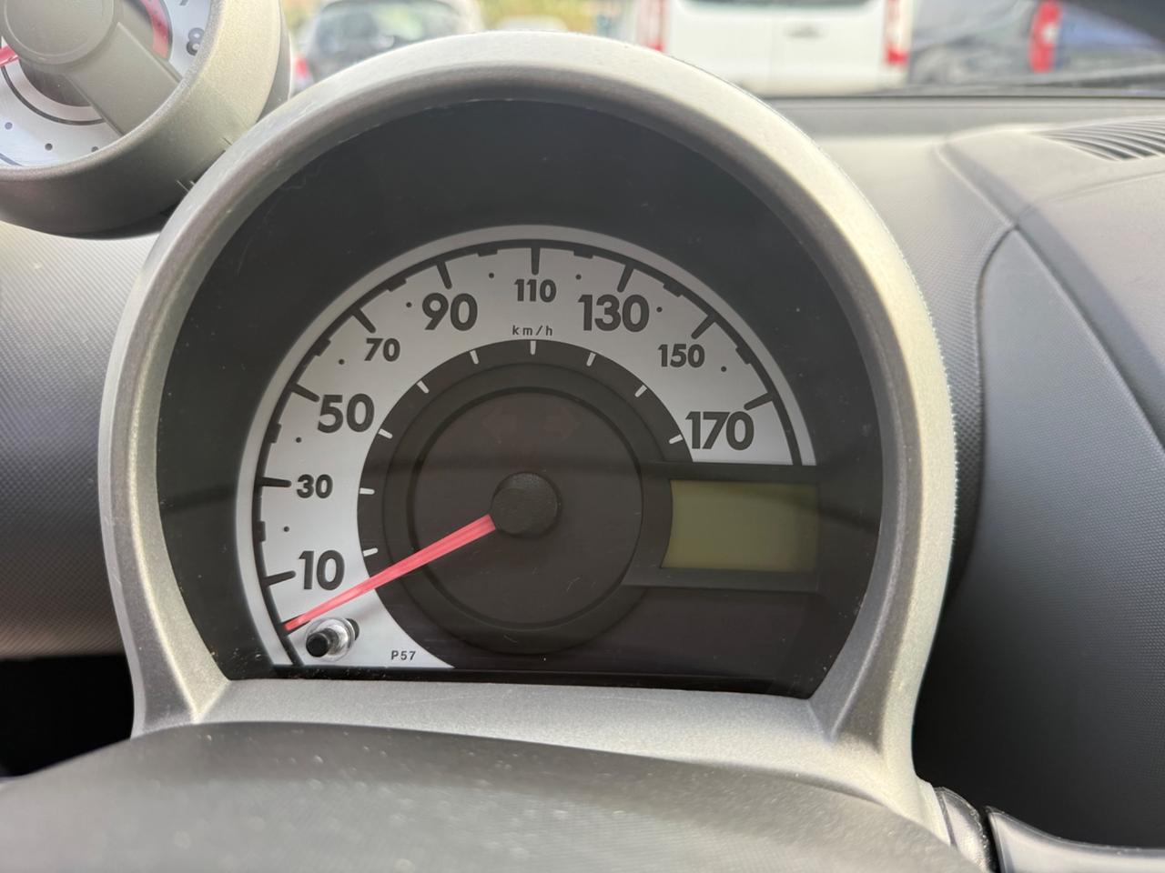 Peugeot 107 1.0 68CV 5p. Desir