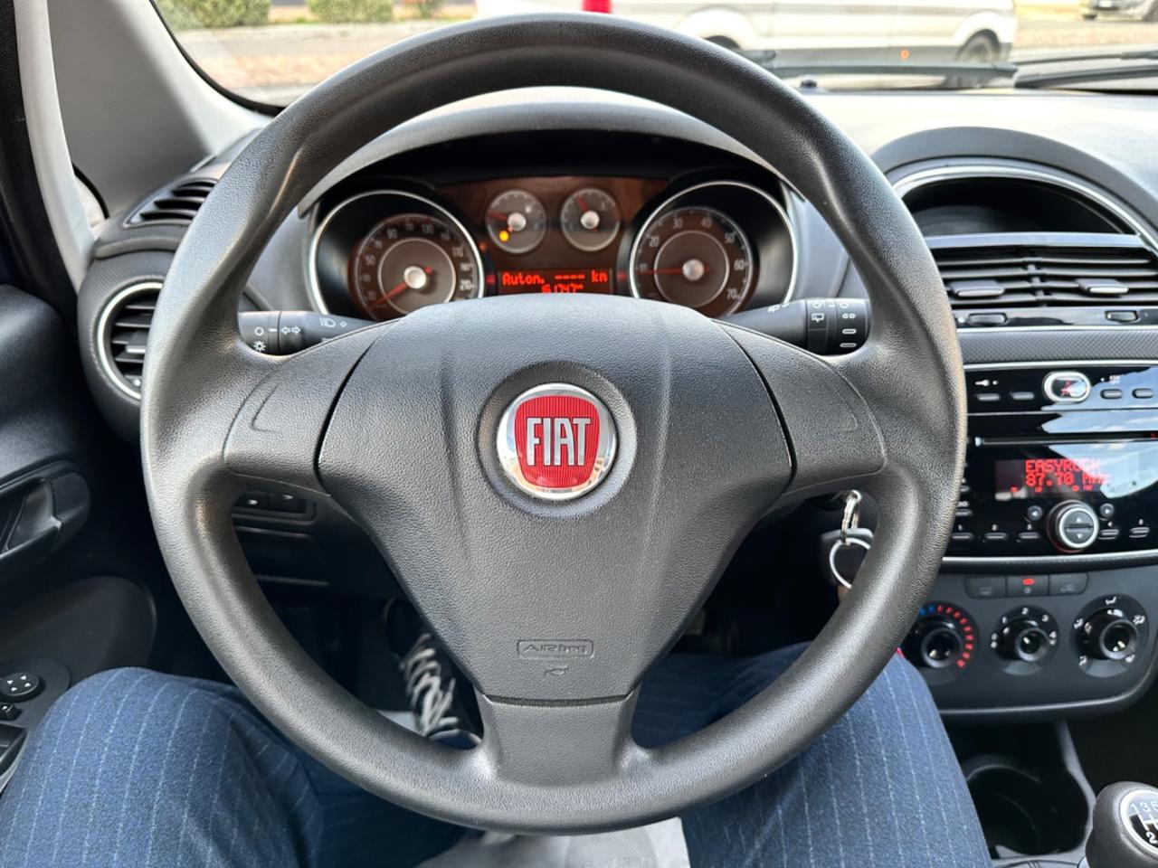 Fiat Punto 1.2Bz 69Cv - Neopatentati