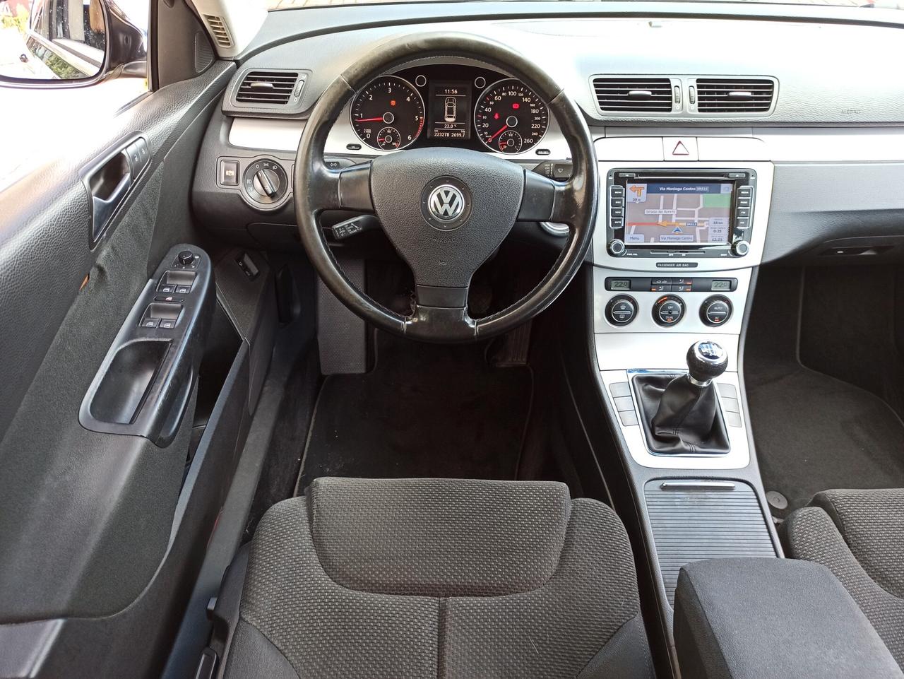 Volkswagen Passat 2.0 TDI DPF Var. Comfortline