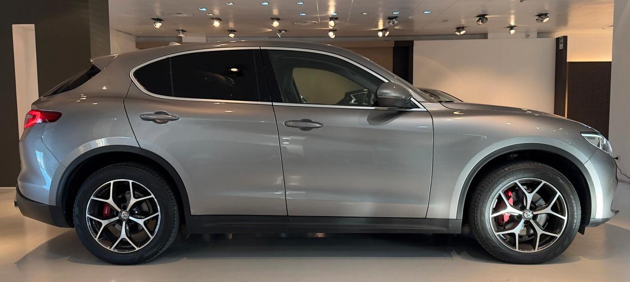 Alfa Romeo Stelvio 2.2 210 CV AT8 Q4 - 2018