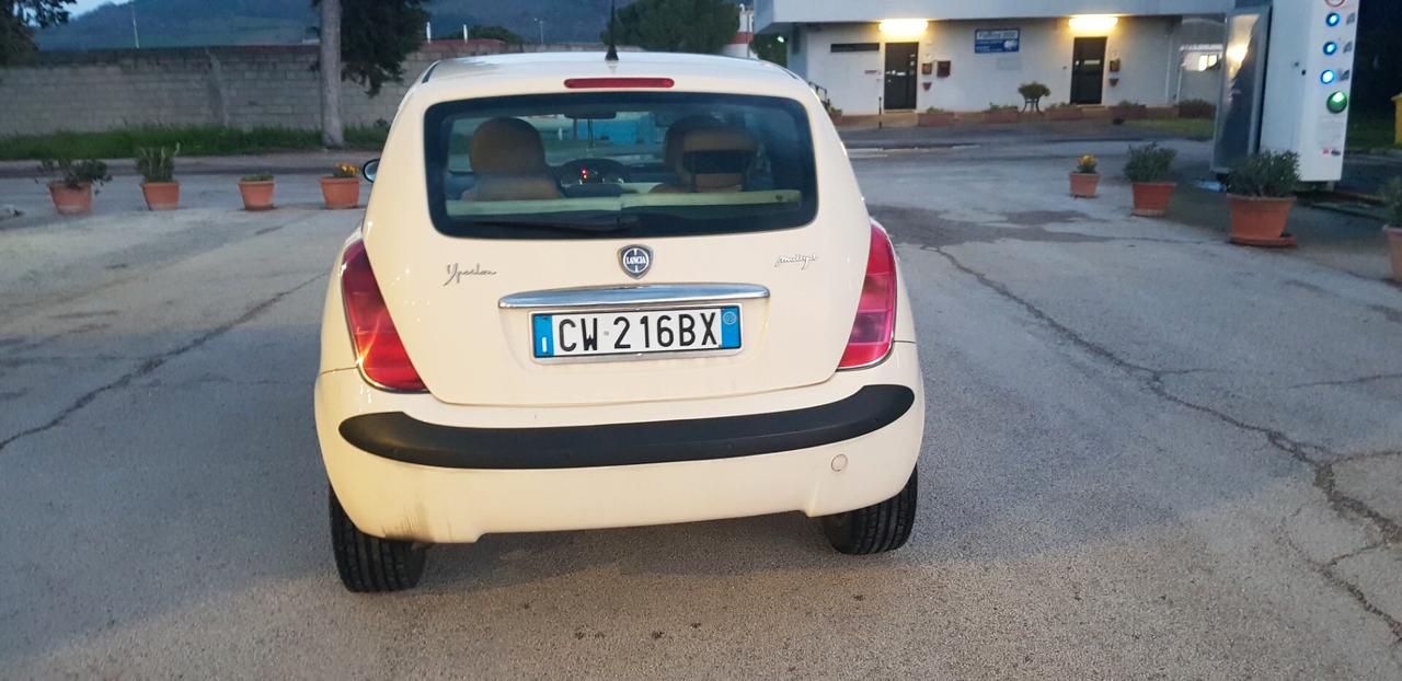 Lancia Ypsilon 1.3 Multijet 16V Oro