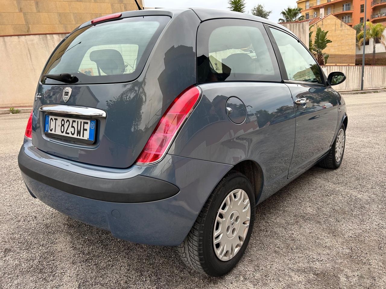 Lancia Ypsilon 1.2 benz. Ideale per neopatentati