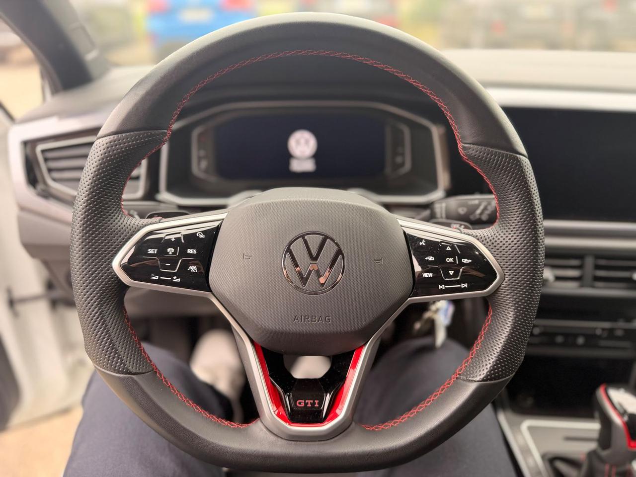 Volkswagen Polo GTI 2.0 TSI GTI #7914