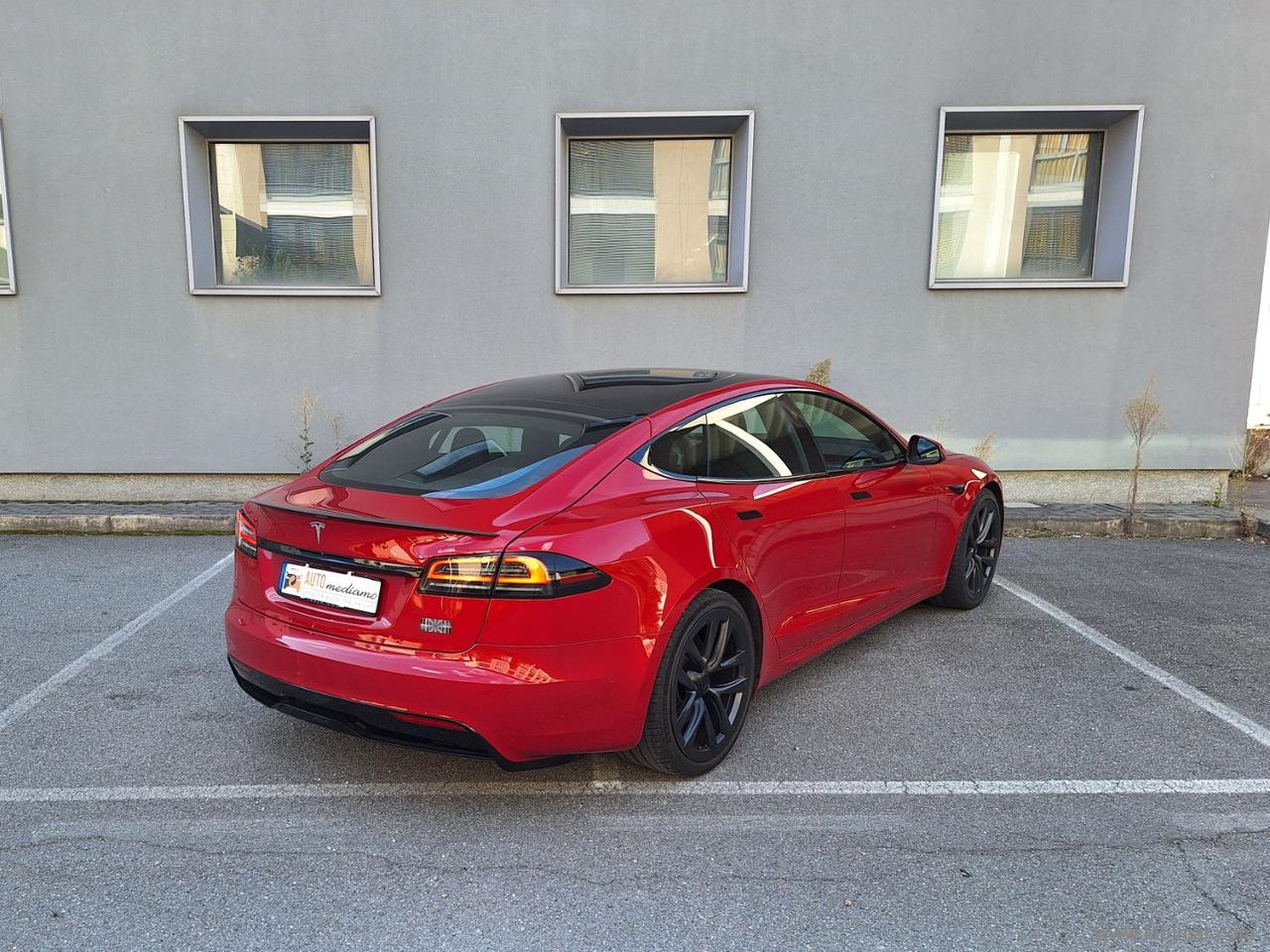 TESLA Model S Plaid 1020CV