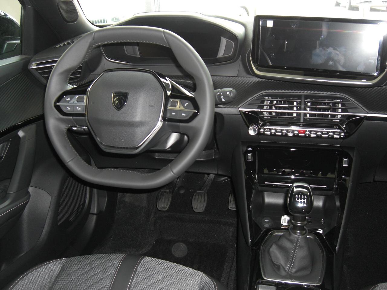 Peugeot 2008 PureTech 100 Cv Allure