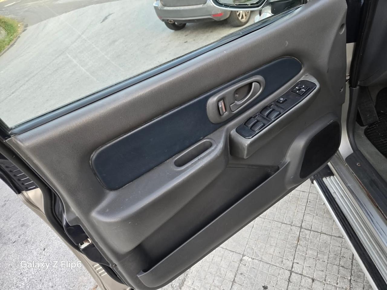Mitsubishi L200 DOUBLE CAB