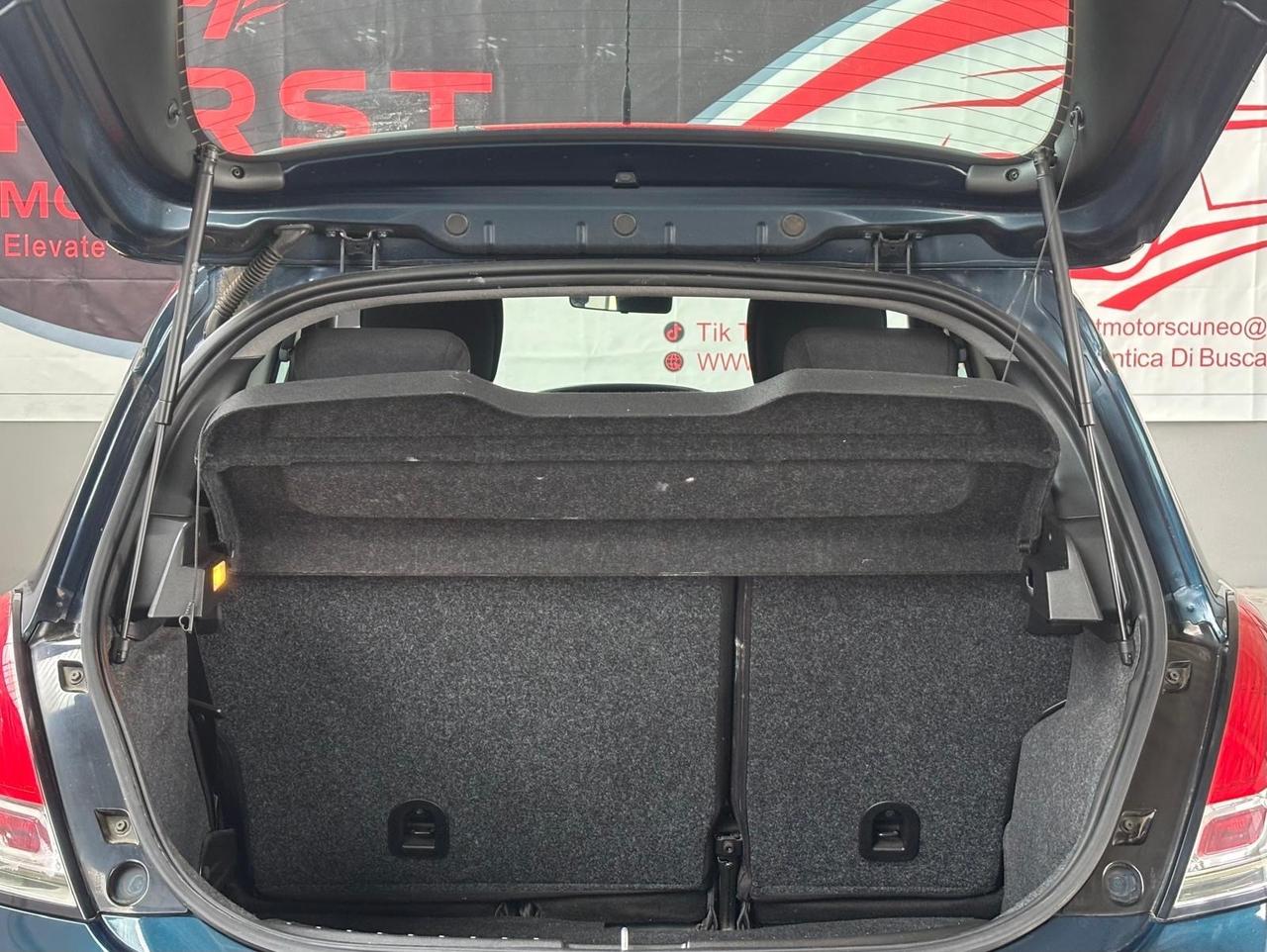 Ypsilon 1.2 69 CV 5P Platinum