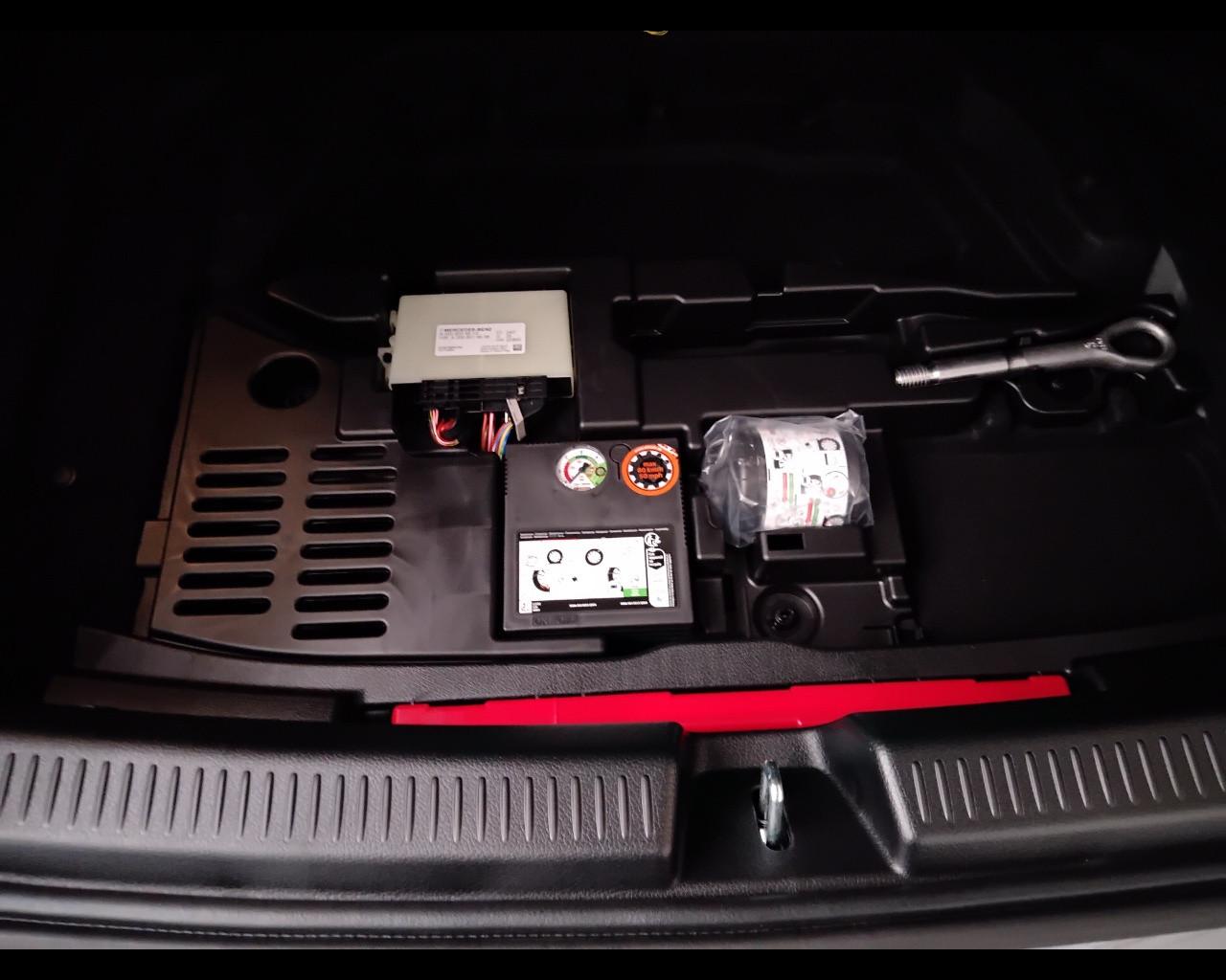 Mercedes-Benz Classe A - W177 2023 - A 180 d AMG Line Advanced Plus auto