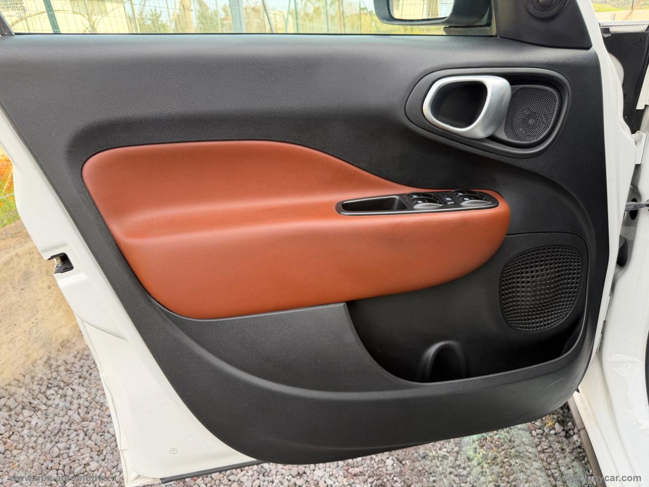 FIAT 500L 1.6 MJT 120CV Trekking PELLE CLIMA AUTOMATICO