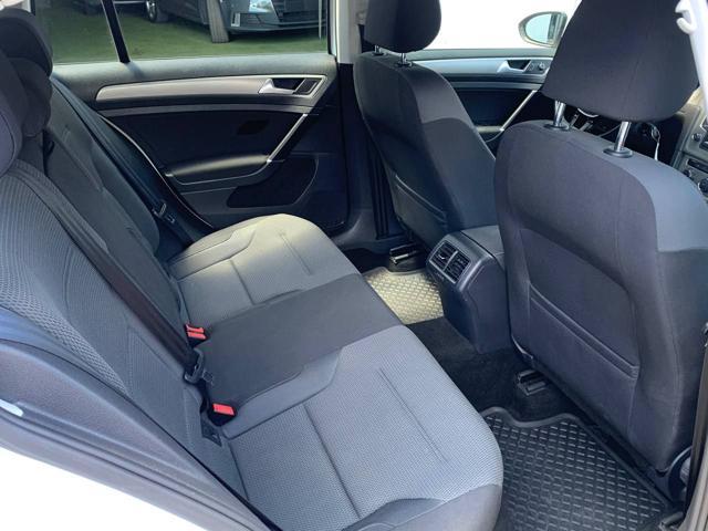 VOLKSWAGEN Golf Variant 1.4 TGI Comfortline BlueMotion