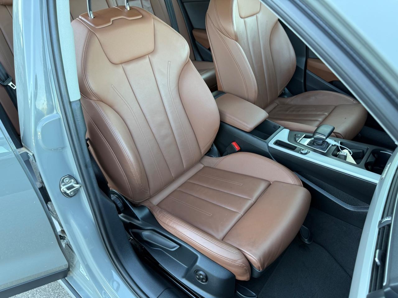 Audi A4 allroad 40 TDI 204 CV S tronic Identity Contrast