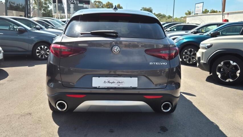 Alfa Romeo Stelvio 2.2 Turbodiesel 190 CV AT8 RWD Business - 12/2018