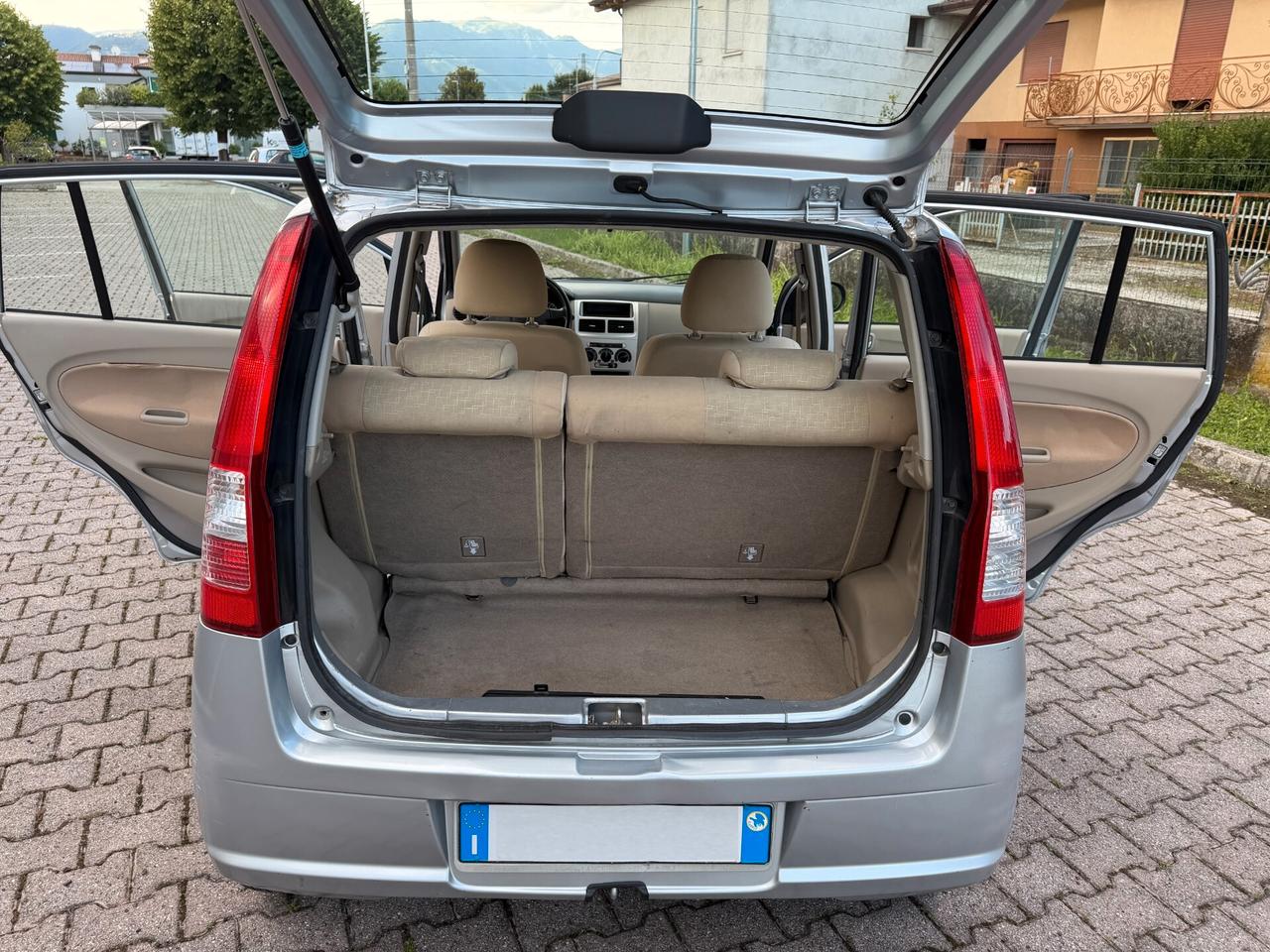Daihatsu Cuore 1.0i 12V 5Porte CLIMA