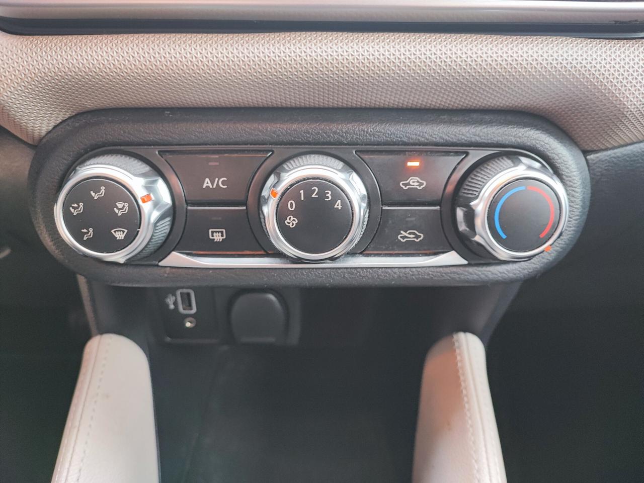 Nissan Micra 1.5 dCi 8V 5 porte Tekna