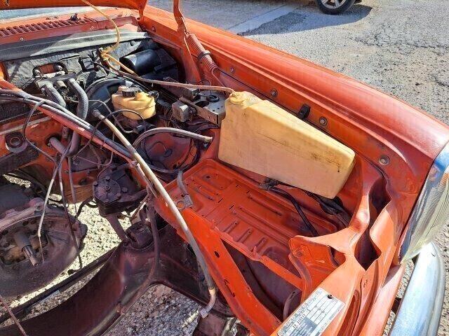 MERCEDES W115 \8 200D - RESTAURO DA ULTIMARE