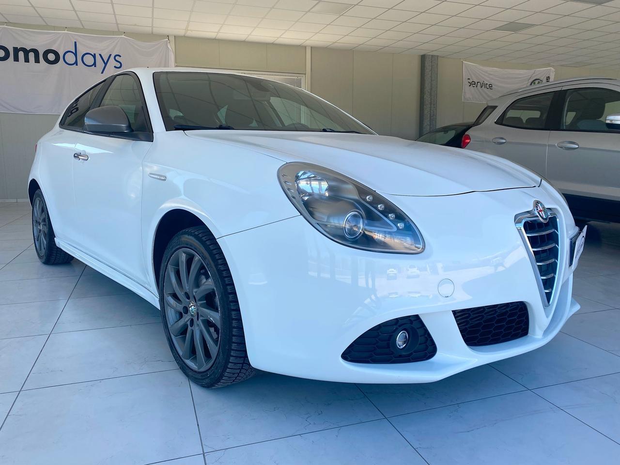 Alfa Romeo Giulietta 1.6 JTDm-2 105 CV MODELLO “VELOCE”