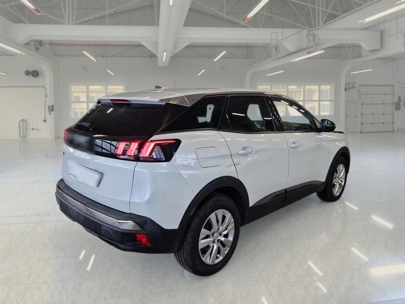 PEUGEOT 3008 BlueHDI 130 EAT8 S/S Business