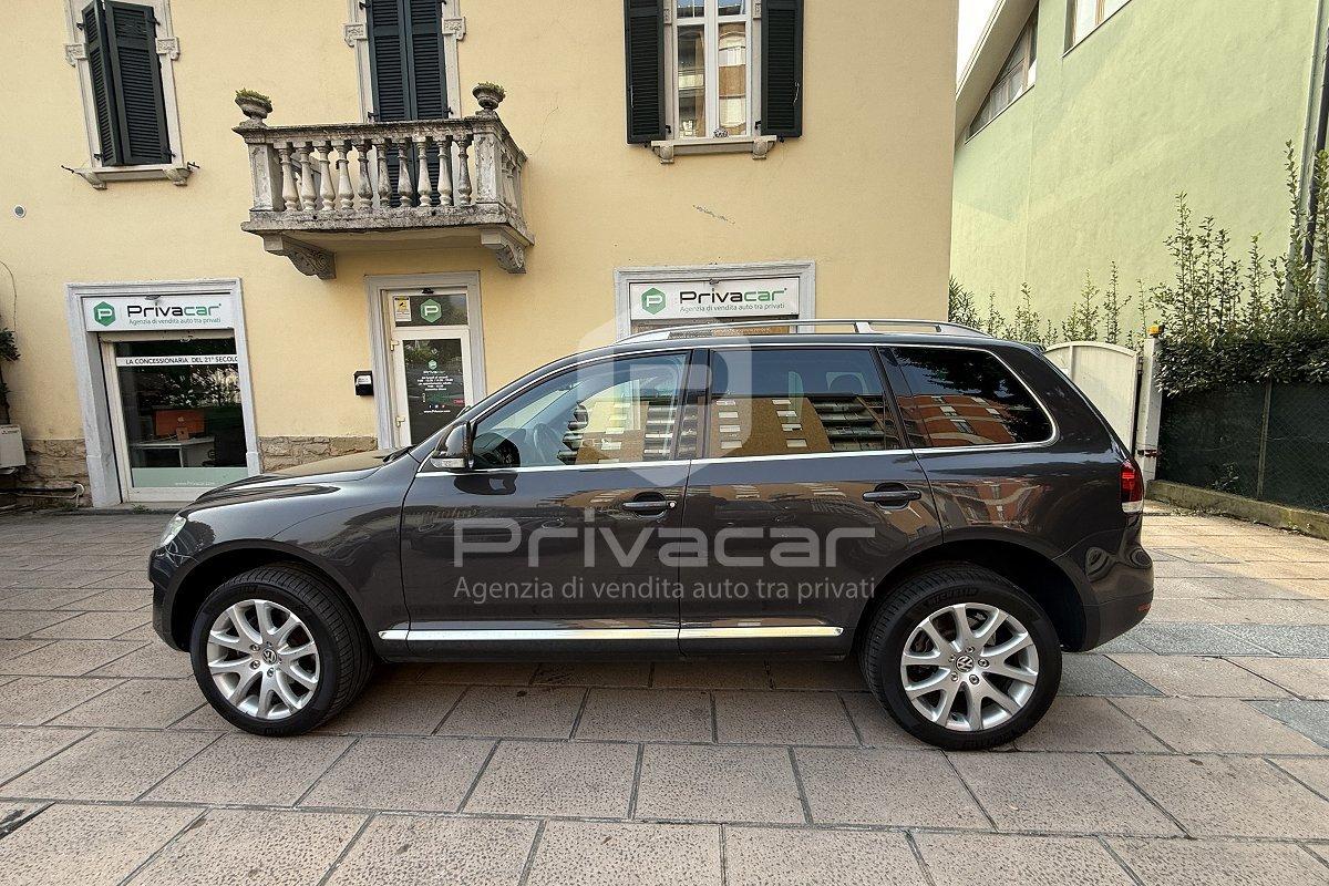 VOLKSWAGEN Touareg 3.0/240CV V6 TDI DPF tip. Executive