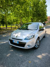 Renault Clio 1.2 16V 5 porte Luxe NEOPATENTATI