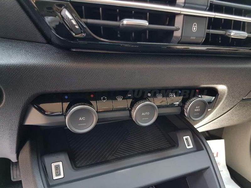 Citroën e-C4 motore elettrico 136 CV Plus