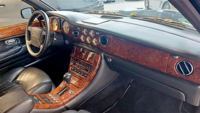 Bentley Arnage Red Label