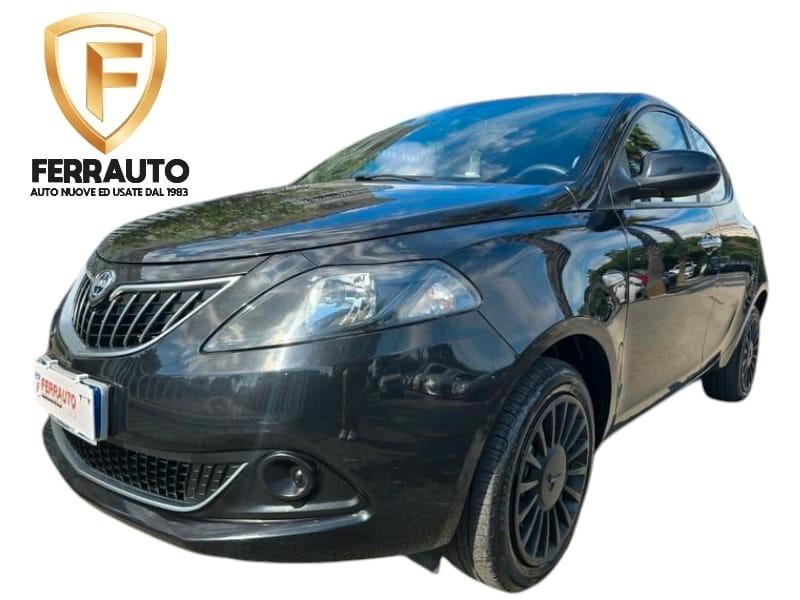 LANCIA Y 1.0HYBRID 71CV GOLD PLUS